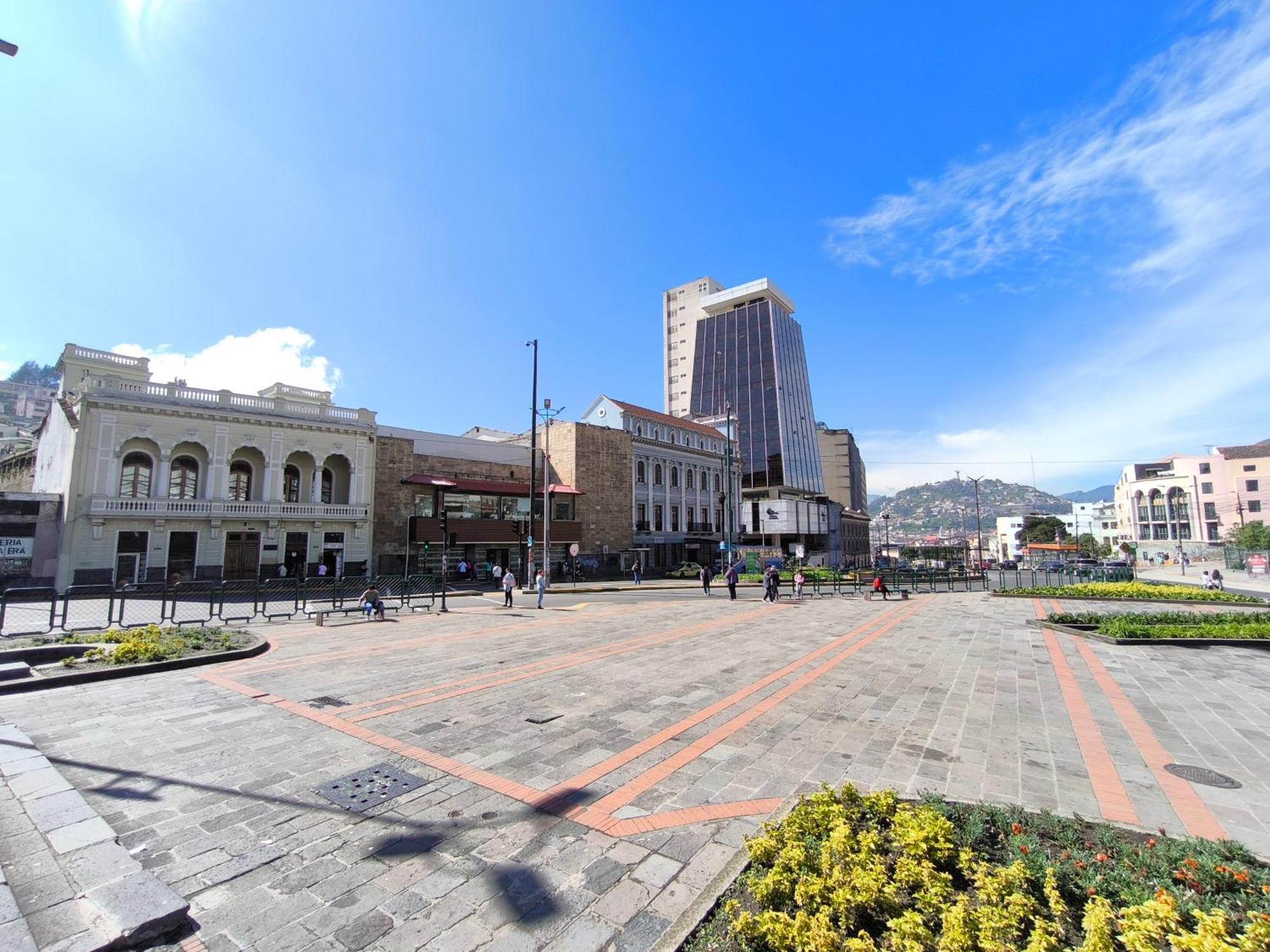 Casona 1914 Quito - Gothic Cathedral View Rooftop Exteriér fotografie