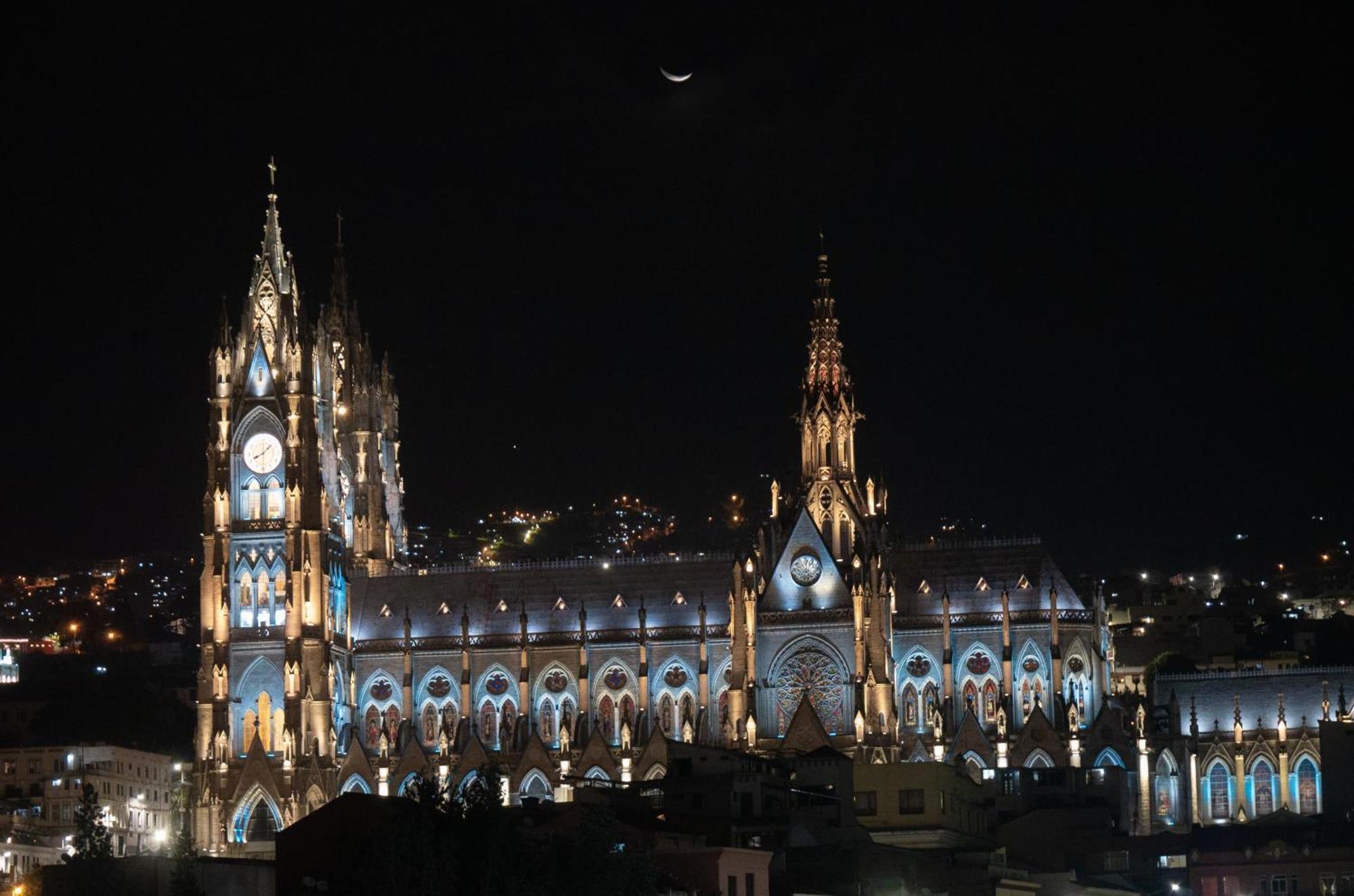 Casona 1914 Quito - Gothic Cathedral View Rooftop Exteriér fotografie