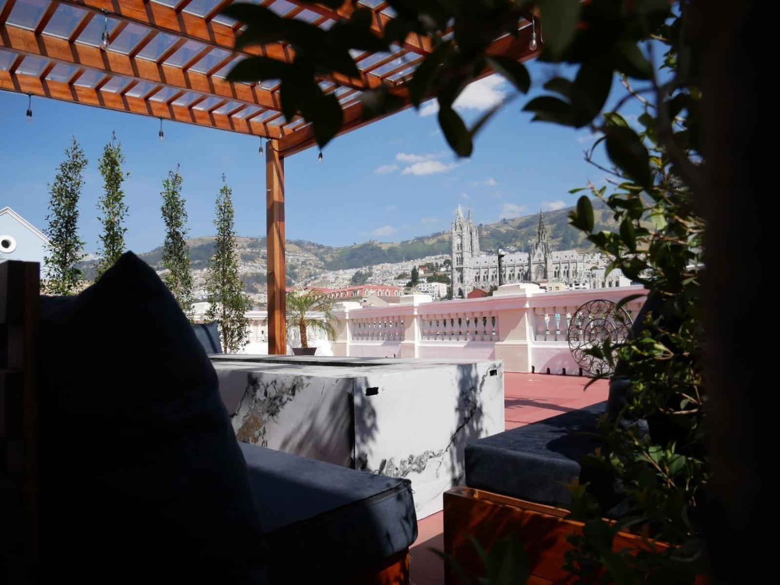 Casona 1914 Quito - Gothic Cathedral View Rooftop Exteriér fotografie